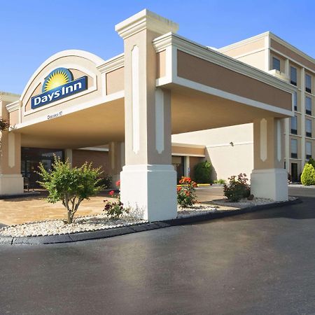 Days Inn By Wyndham Rome Downtown Exterior foto